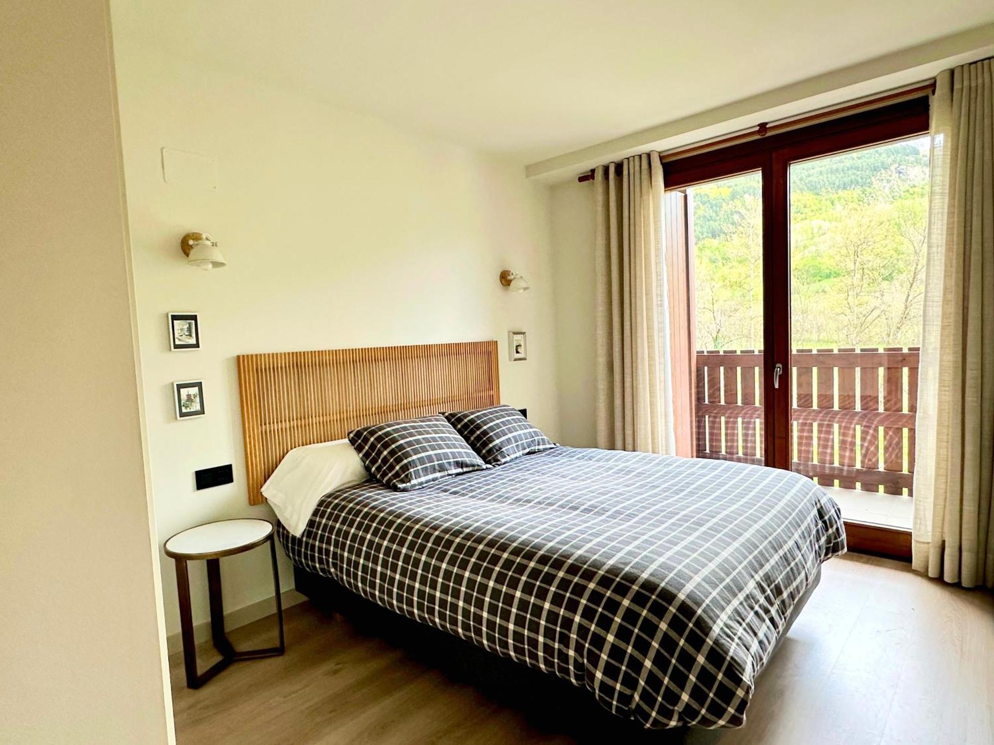 Ferienwohnung Bpirineos-Besurta Benasque Exterior foto